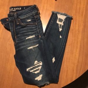 NWOT American Eagle hi rise jetting crop 2 short